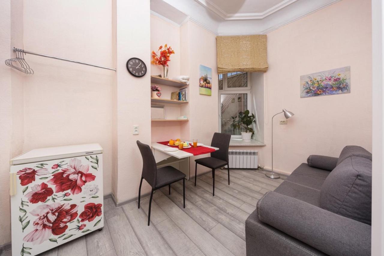 Comfortable Apartment In The Very Center Of Odesa Exterior foto
